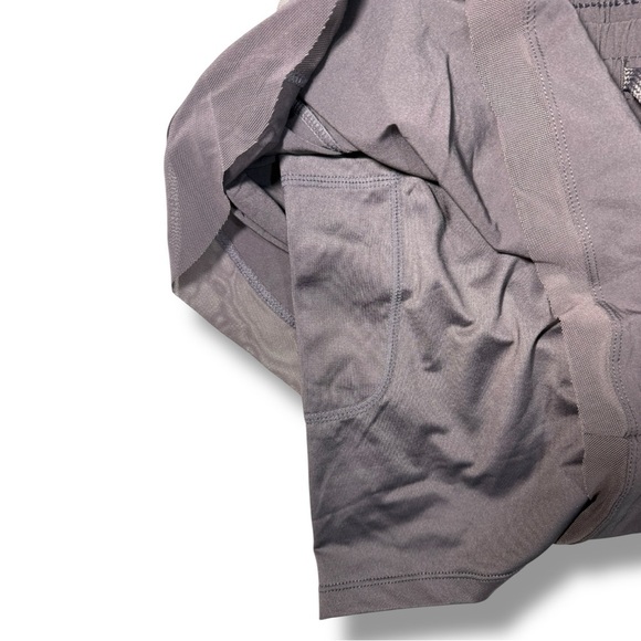 Zyia Women's Wisteria Glide Shorts Size Large - Picture 4 of 9